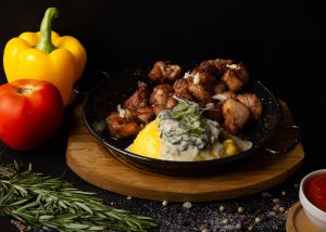 Jumări boierești / Boyar's Pork Cracklings