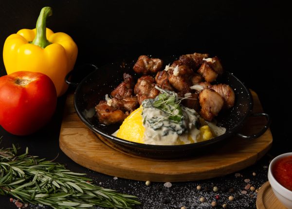 Jumări boierești / Boyar's Pork Cracklings