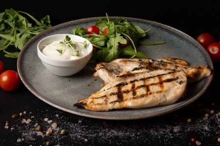 Piept de pui la grătar / Grilled Chicken Breast