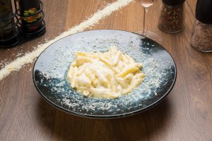 Penne ploaie de brânză / Cheese Rain Penne