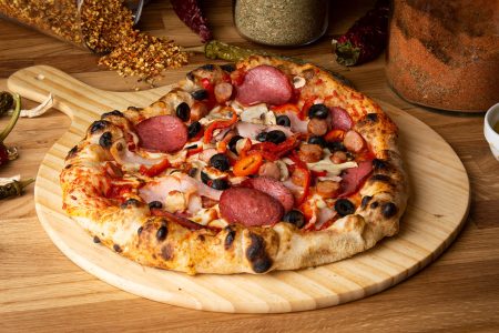 Lu` Iancu / Iancu`s pizza