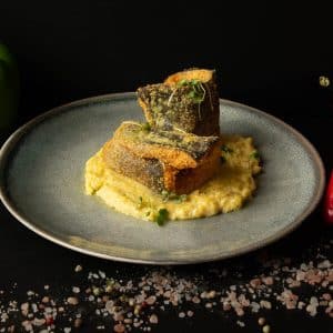 File de pastrav prajit / Fried trout fillet