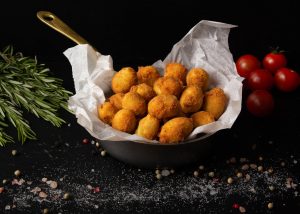 Măsline pane / Breaded olives
