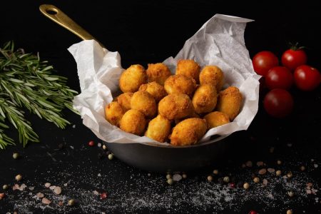 Măsline pane / Breaded olives